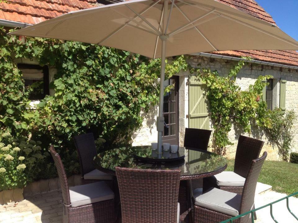 Domaine De La Greze Hotel Murat Esterno foto